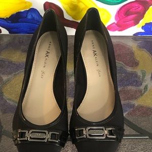 Ann Klein leather and patent leather dress shoes size 11.